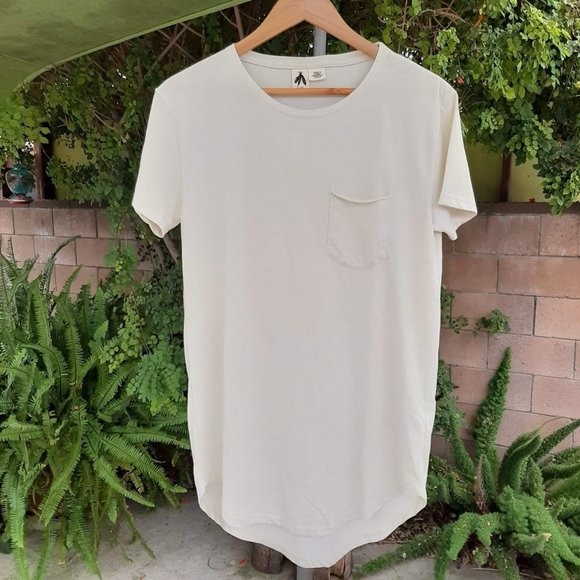 urban outfitters feather tee